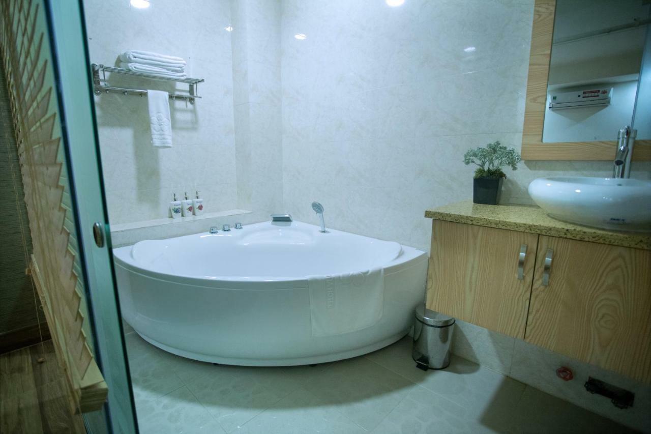 Thuy Sakura Hotel & Serviced Apartment Ho Či Minovo Město Exteriér fotografie